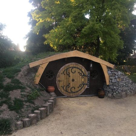 Domaine De Carnin Ξενοδοχείο Beloeil Εξωτερικό φωτογραφία
